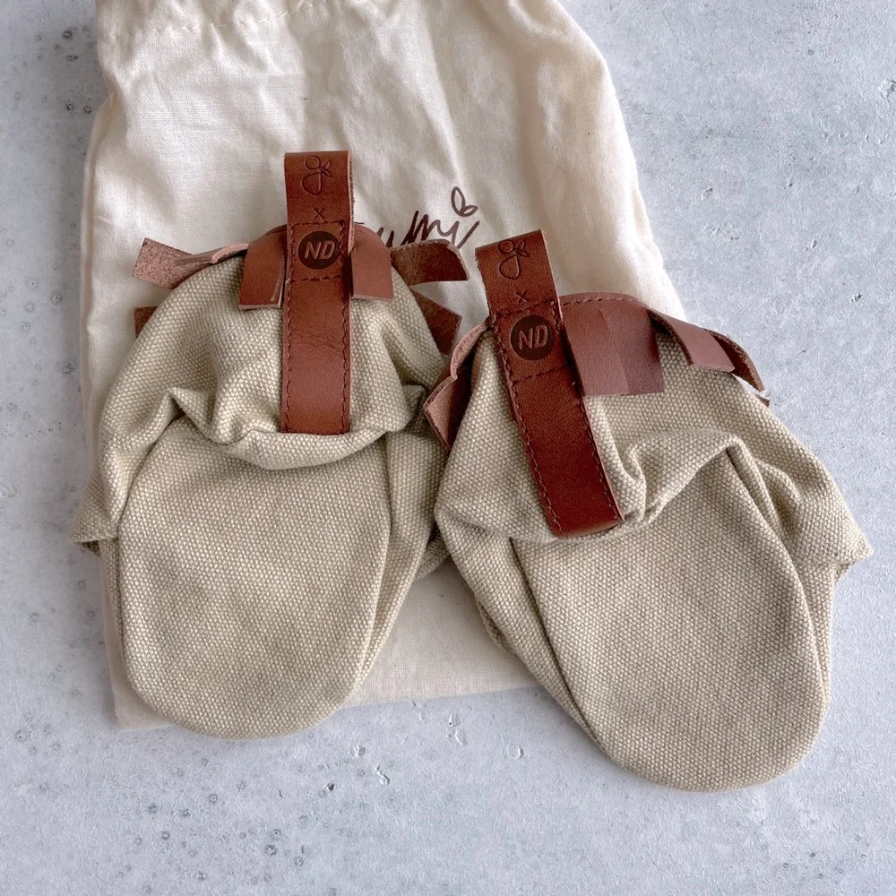 ✨ 2 for $20✨ NEW Goumi x New Darlings Canvas Overboots size 0-3 mos - Picture 5 of 7